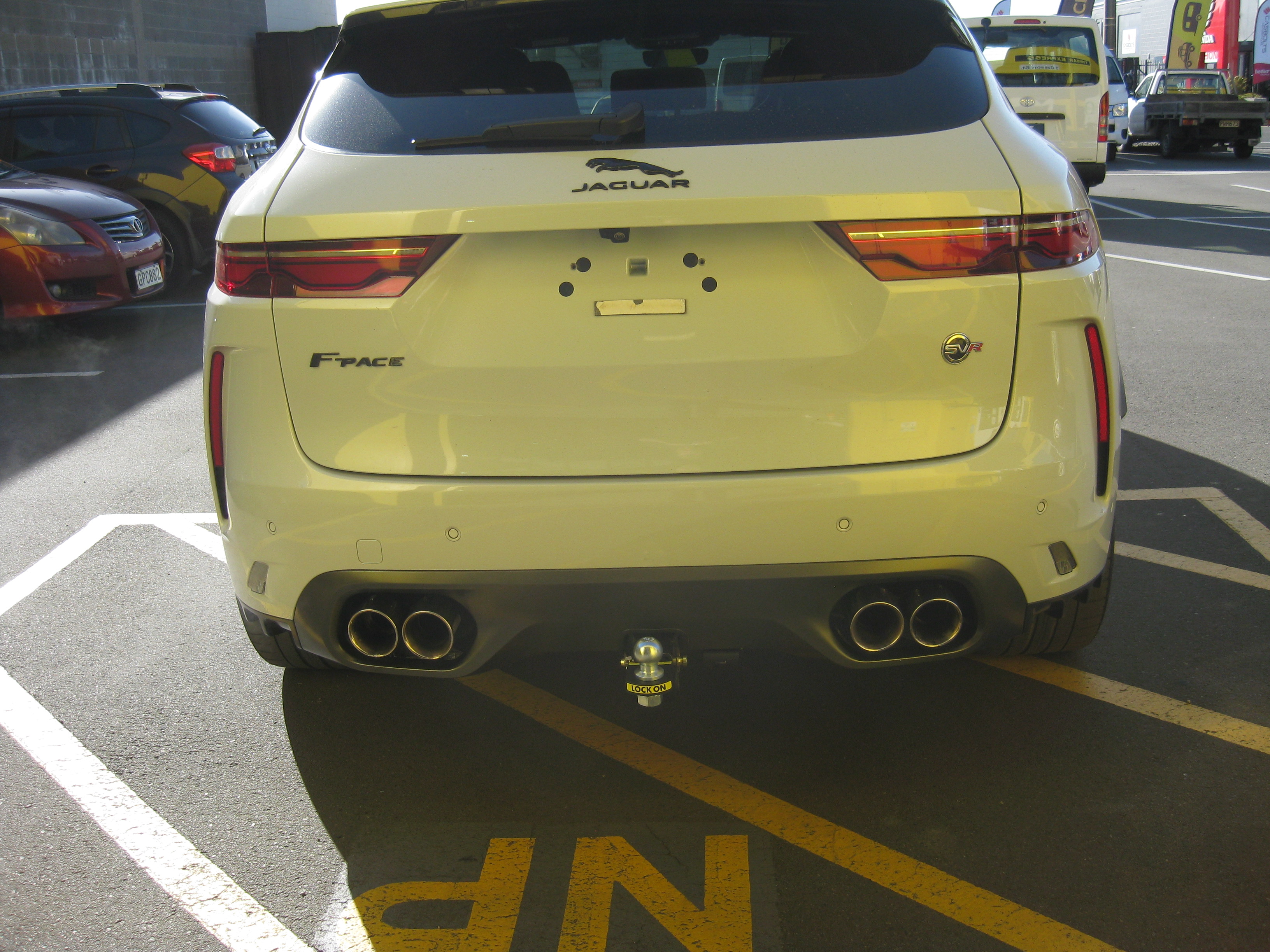 JAGUAR F-PACE STATIONWAGON 2016-CURRENT